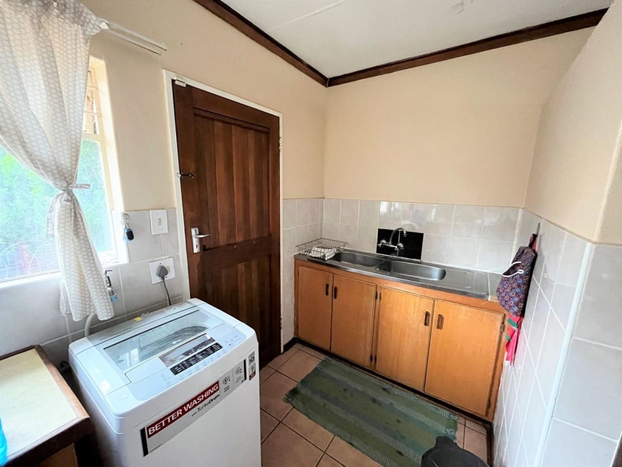 2 Bedroom Property for Sale in Langenhovenpark Free State